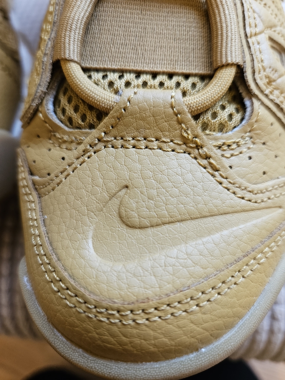 Nike Air More Uptempo Wheat Quilted (W) - Picture 13 of 16